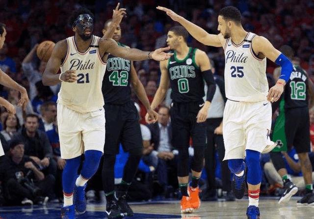  勇士逆转凯尔特人斩获总冠军  